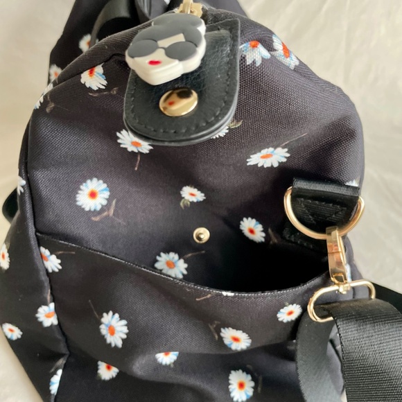 Alice + Olivia Daisy Print Duffle Bag Tote by Stacey Bendet - Picture 10 of 16
